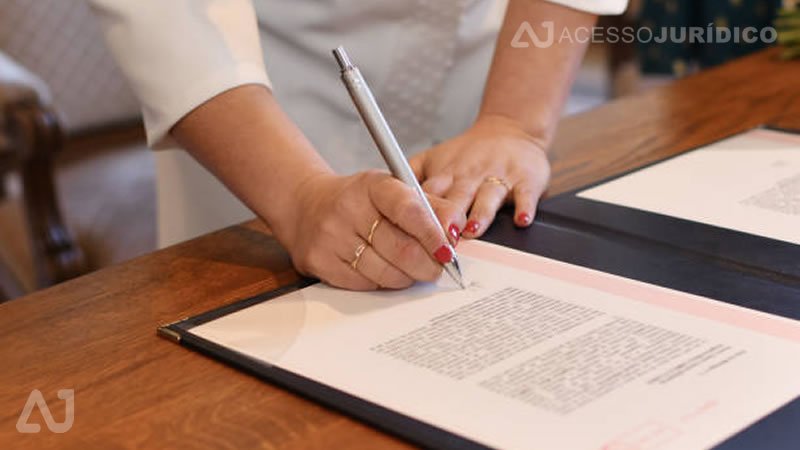 Como abrir um processo sem advogado?